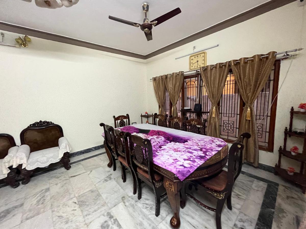 N A S Homestay Mysore Esterno foto